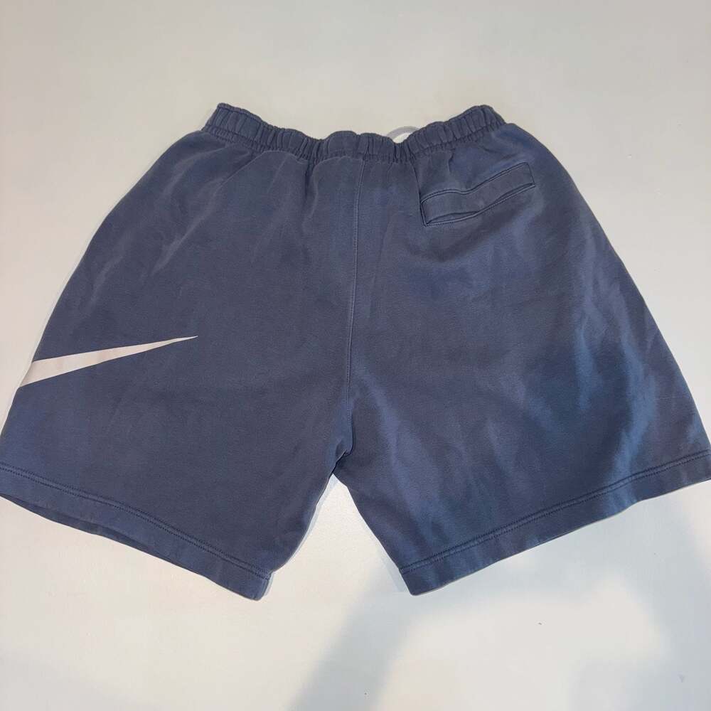 Nike Mens Navy Blue Club Graphic Swoosh Fleece Sweat Shorts Size Large - Picture 7 of 8